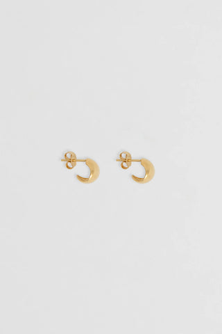 nina gordan, fold hoops, gold hoops, small gold hoops, fine jewellery, gold fine jewellery