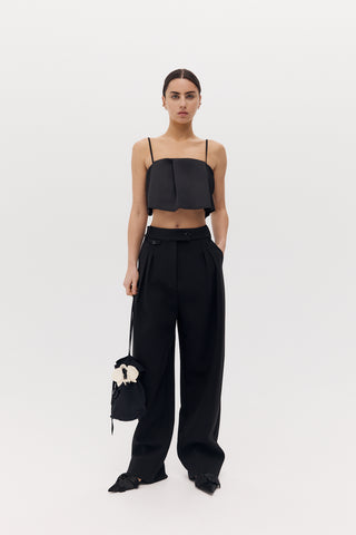 guest top, harris tapper, cropped black top, thin strap black crop, thick material cropped top, events top, loose fitting black cropped top