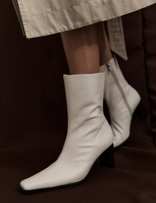 nineties boot, la tribe, cream boot, cream low rise boot, block heel boot, cream block heel boot, square toe boot, square toe cream boot