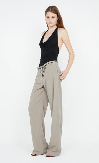 brooklyn pant, bec and bridge, bec and bridge australia, cotton pant, relaxed fit pant, everyday pant, pant with drawstring, khaki pants, high waisted pant